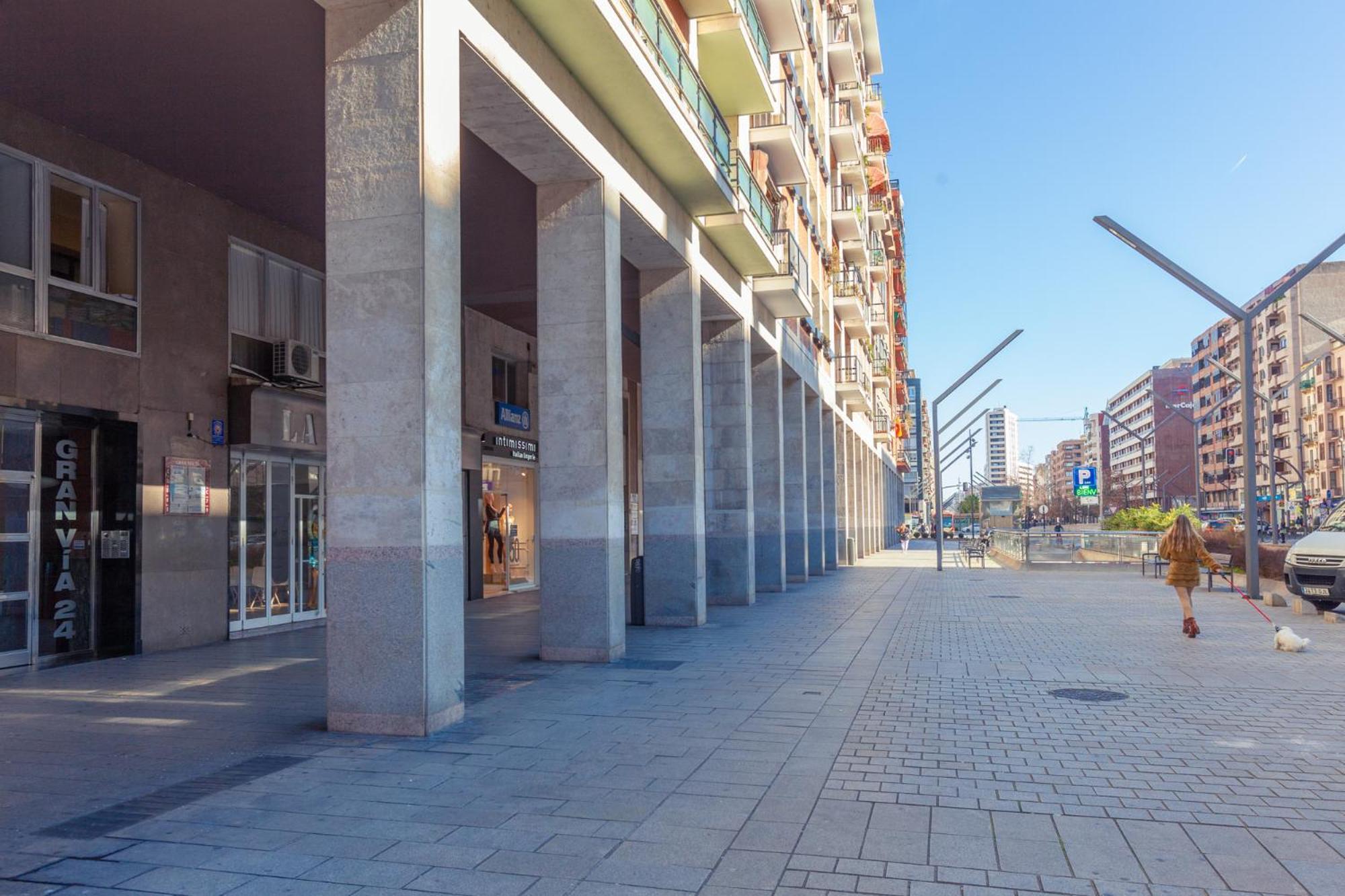 Guardavinas24 Apartment Logrono Luaran gambar
