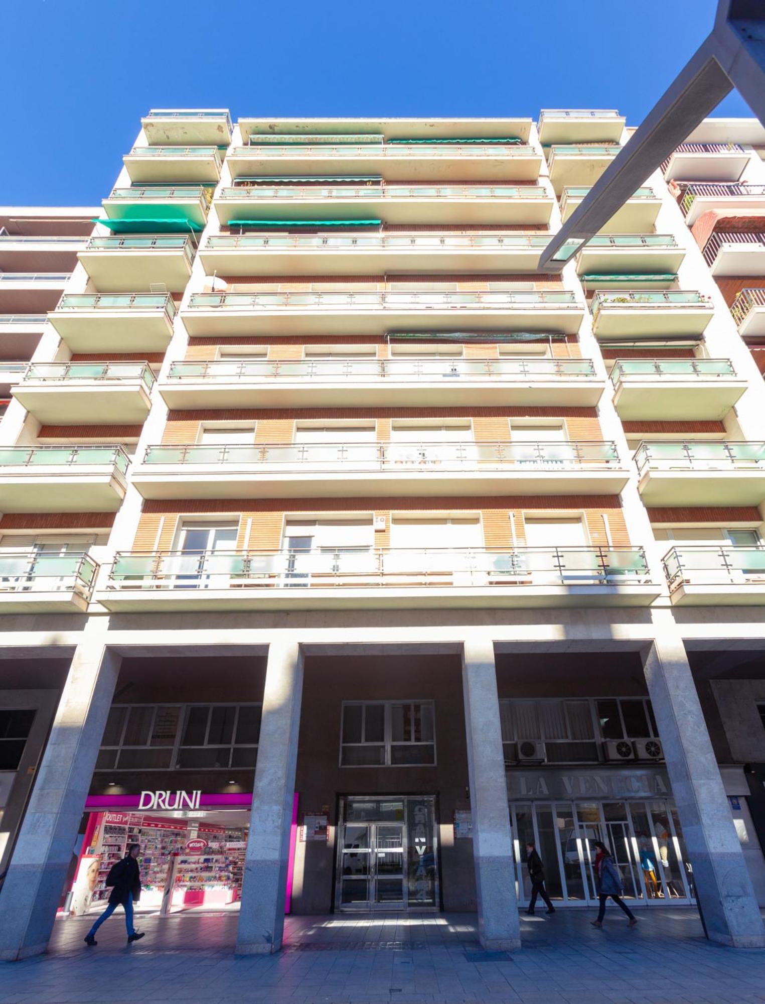 Guardavinas24 Apartment Logrono Luaran gambar