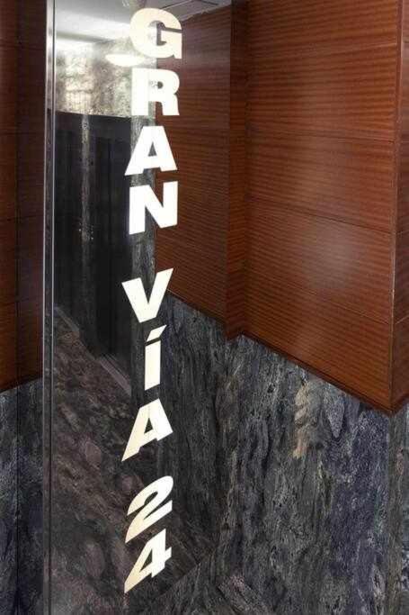 Guardavinas24 Apartment Logrono Luaran gambar