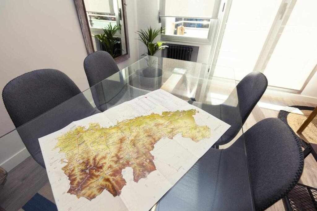 Guardavinas24 Apartment Logrono Luaran gambar