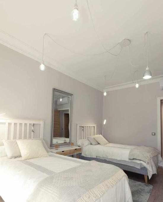 Guardavinas24 Apartment Logrono Luaran gambar