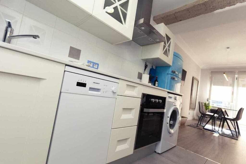 Guardavinas24 Apartment Logrono Luaran gambar