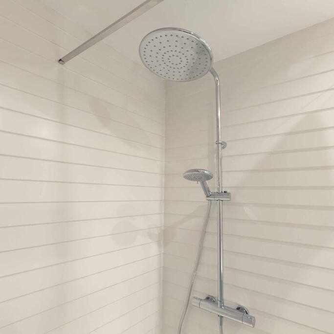 Guardavinas24 Apartment Logrono Luaran gambar